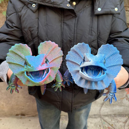 Frilled Neck Lizard Figurine 3D Printed – Large Umbrella Lizard Animal Sculpture 8 Color Styles, Reptile Collectible Desk Decor Unique Gift for Reptile Lovers Kids Teens Adults