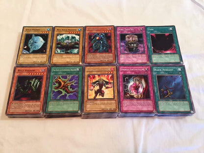 500 RANDOM Yugioh Cards Including Rare, Ultra Rare and Holographic Cards