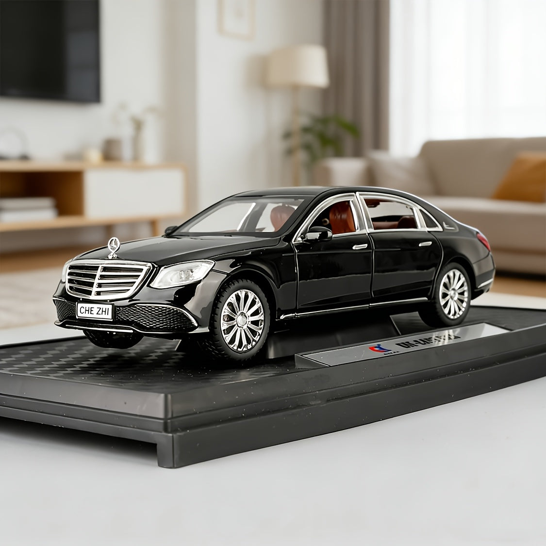 [Perfect Birthday Gift] 1:24 For Mercedes-Benz E300 Zinc Alloy Static Car Model - Collectible Desktop Decor, Perfect Birthday & New Year Gift (Openable Doors, Highly Detailed)