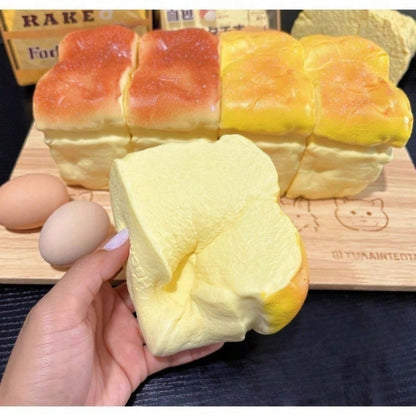 Pressure relief toys - simulated bread soft slow rebound - soft skin touch sticky mud texture - Non-Toxic Material, Desk Decor with Slow Rising Feature, Fidget Game