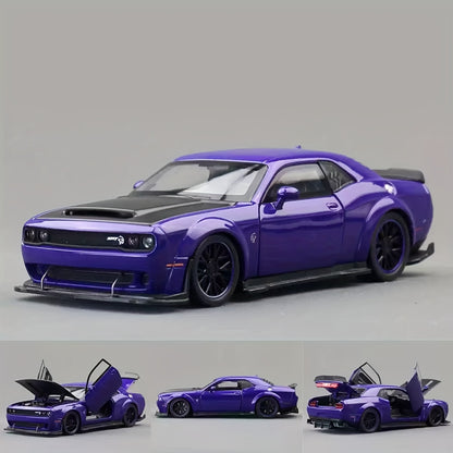 1:32 Scale Dodge Hellcat Alloy Die-Cast Car Model - Openable Doors, with Display Base, Collectible Mini Vehicle, Exquisite Ornament And Gift for Friends, Birthday, Christmas, New Year
