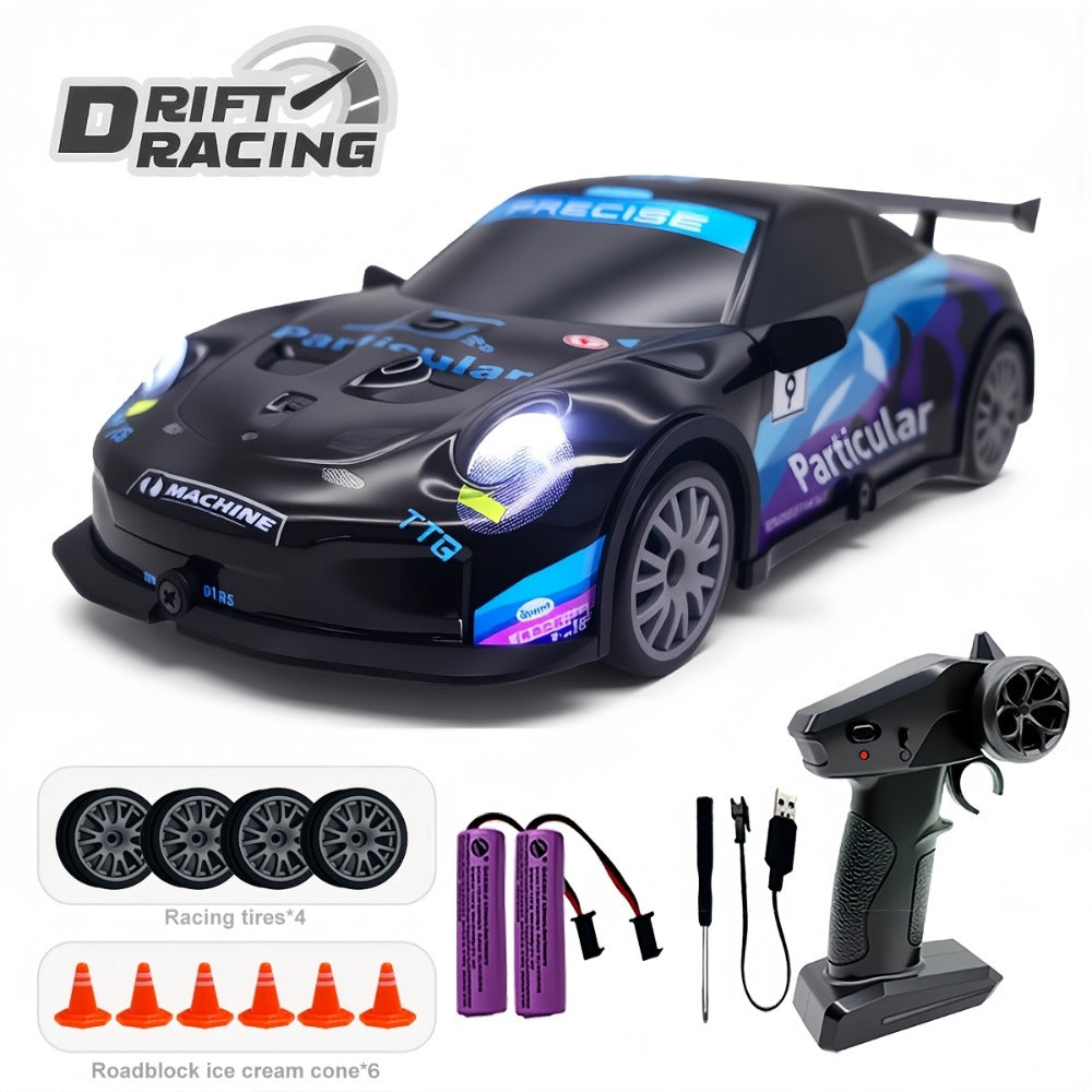 BSJ RC Drift Car 1:24 Scale 4WD 28KM/H Alloy Body with Drift Tires, LED Lights, Barricades & 2 Batteries – Crash-Resistant Racing Car for Boys & Girls, Birthday Christmas Gift (Black/Yellow)