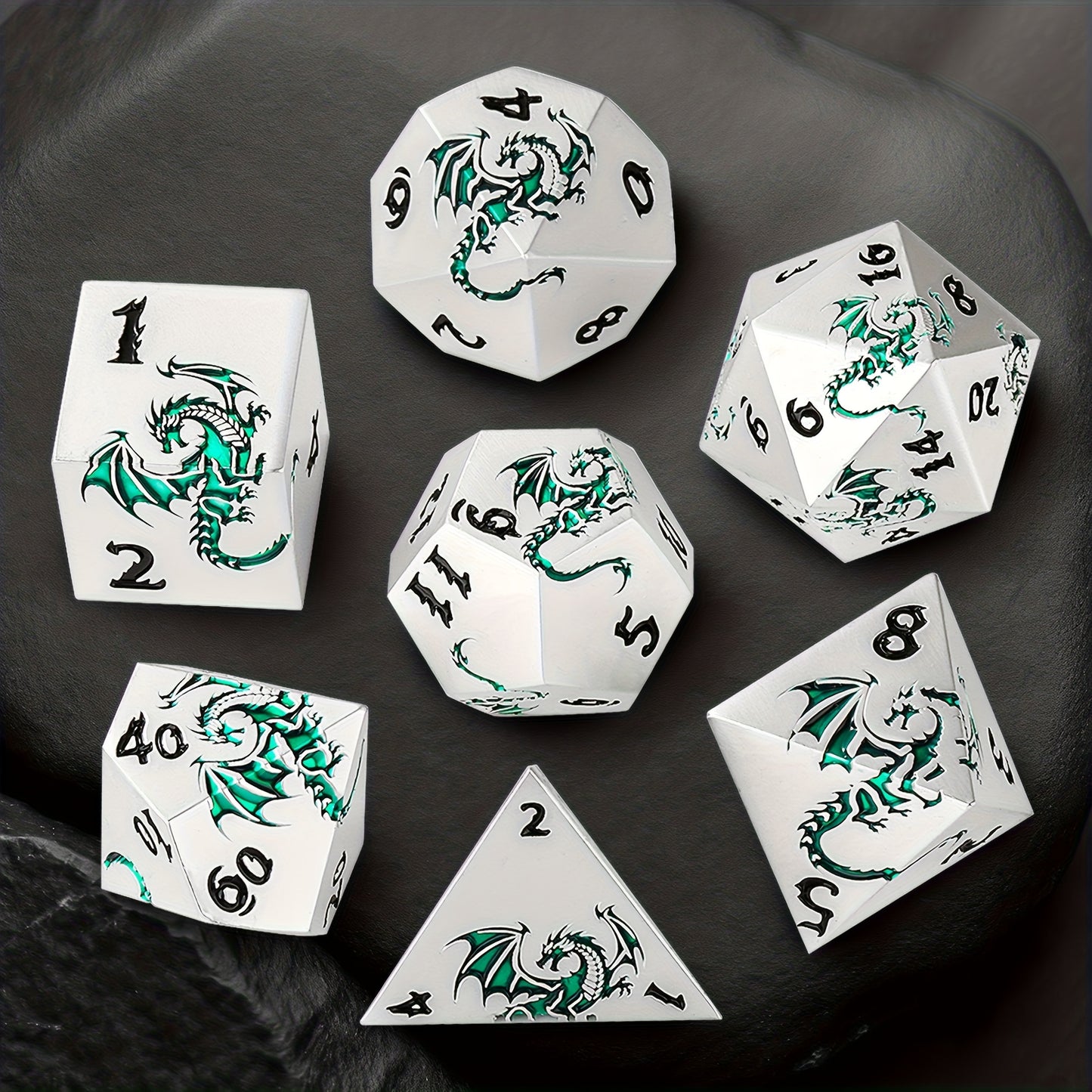 7pcs Of Retro Metal Dice Set, Finely Carved Pattern Fonts And Dragon Patterns, Including A Storage Bag with Dragon Patterns, Essential for TRPG Games, Tabletop Role-playing Game Props, Polyhedral Dice, D20 D12 D10 D8 D6 D4, Handmade Polishing