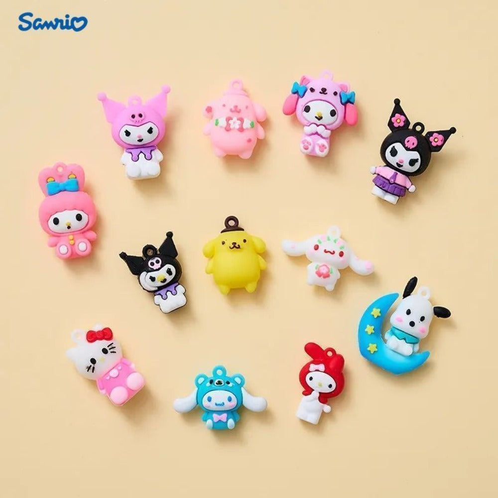 Sanrio Mystery Surprise Box Dolls 40pcs – Blind Box Mini Figures Pendant Party Favors, Cute Kawaii Characters, Fun Gift for Kids Girls Birthday Party Decoration